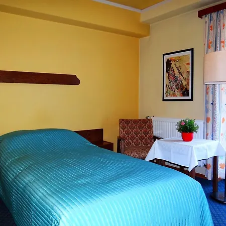 Le Claravallis Hotel 3*