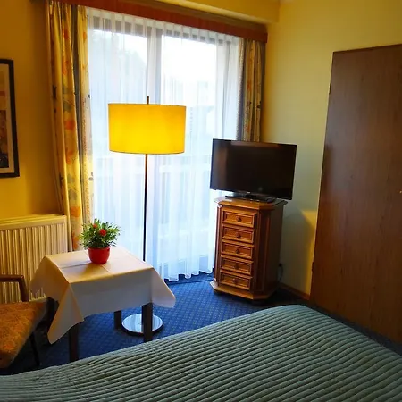 Hotel Le Claravallis 3*