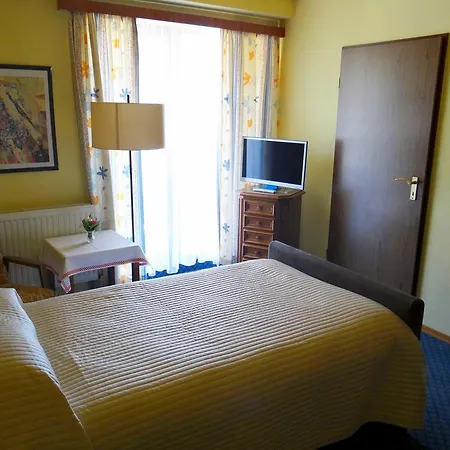 Le Claravallis Hotel 3*